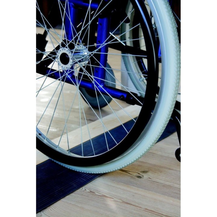 Rampe d'accès caoutchouc 15 mm X 14 cm